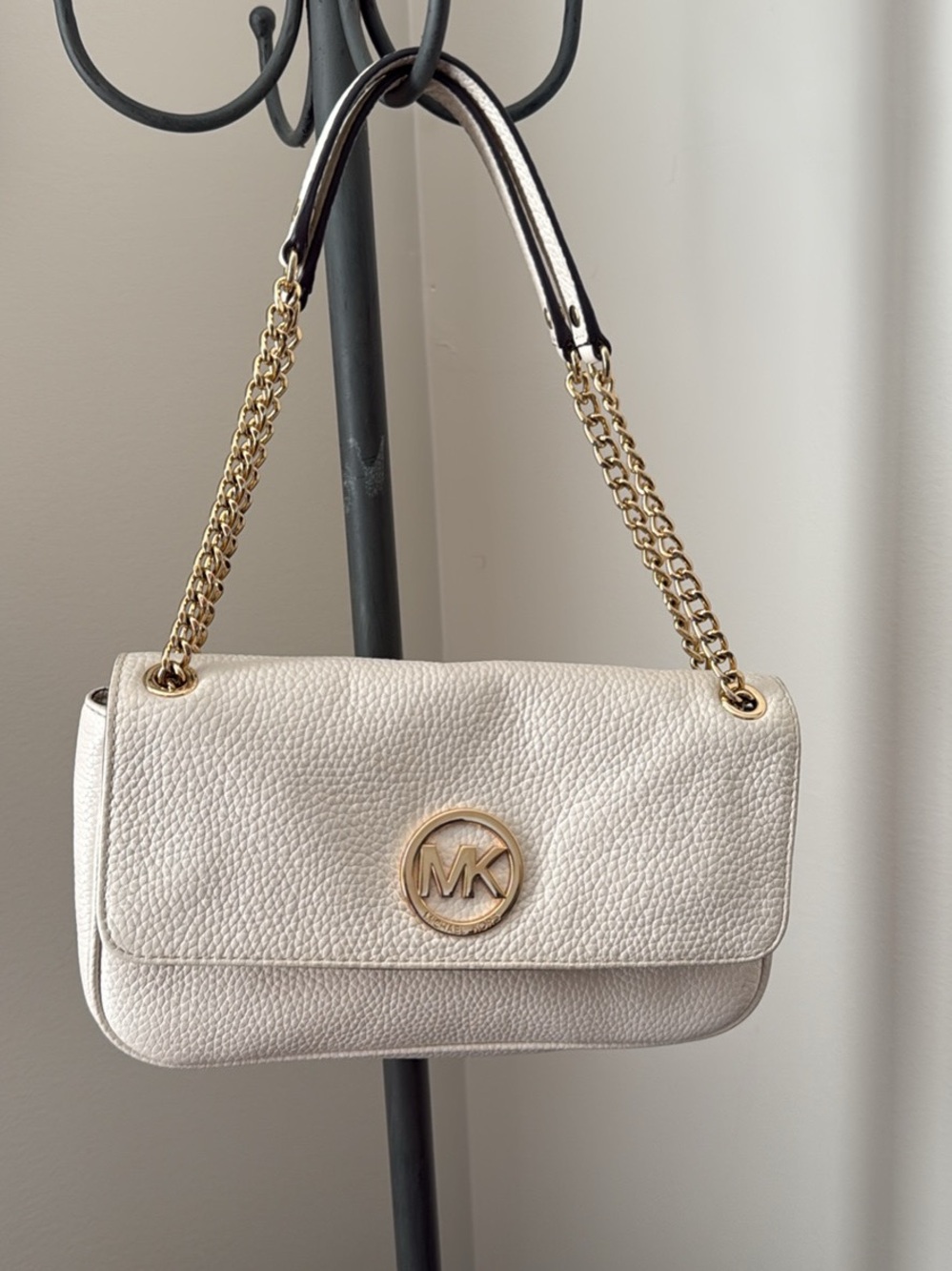 Michael Kors Pearl Cream Pebbled Leather Shoulder Bag with Gold Hardware